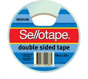 DOUBLE SIDED TAPE #404 18mm x 33m #960604
