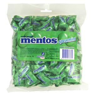 MENTOS SPEARMINT PILLOW PACK 540g  (price excludes gst)